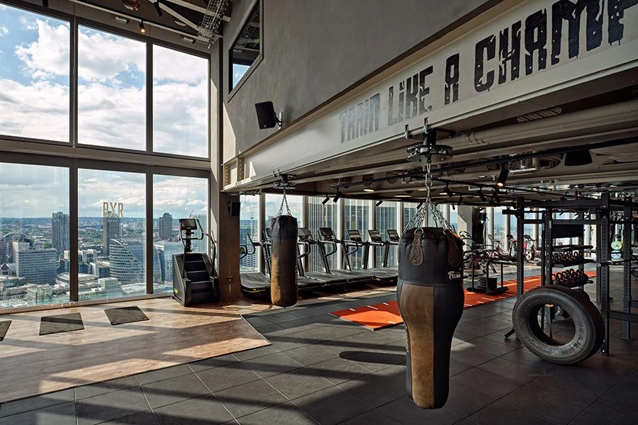 Un été dans un club de boxe à l’étranger, ambiance unique garantie.